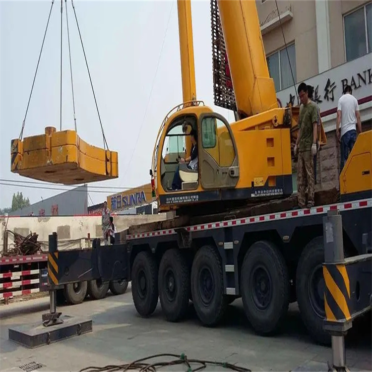 阜阳颍州当地吊车出租|机器吊装|75吨|工厂搬迁服务